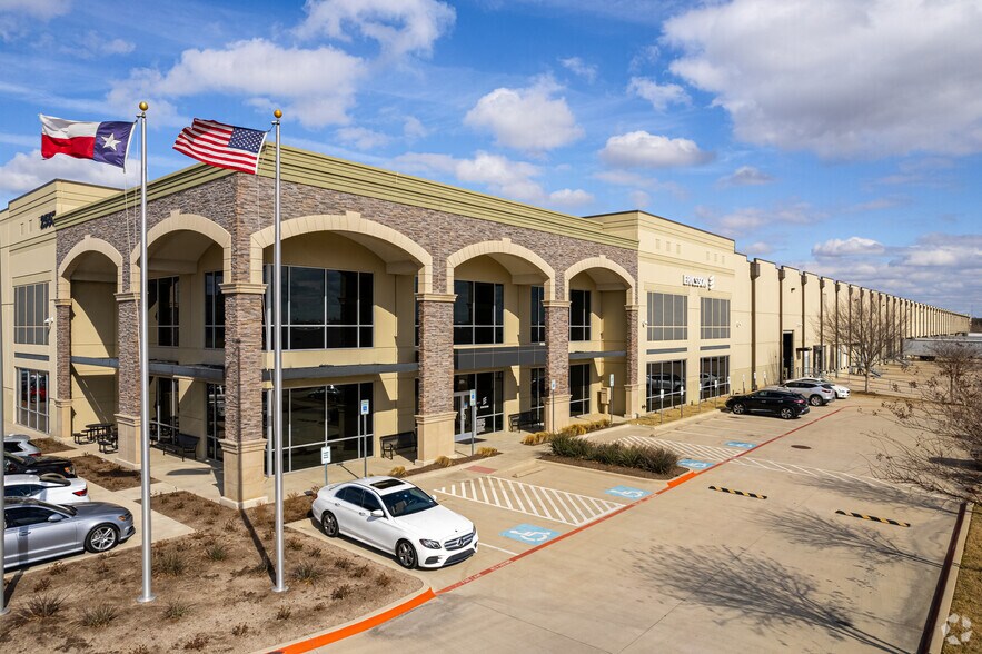 Primary Photo Of 2555 S Valley Pky, Lewisville Distribution For Lease