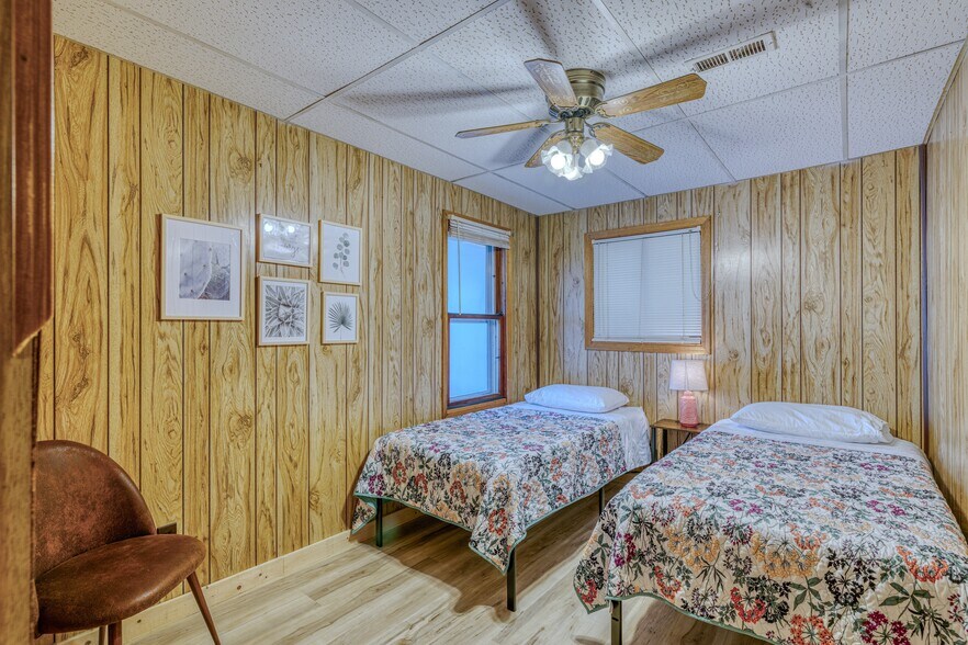 More Photos Of 8372 E Flowage Ln, Gordon Multifamily For Sale