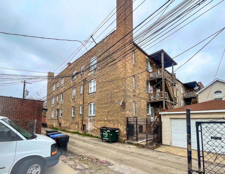 More Photos Of 4317 W Flournoy St, Chicago Apartments For Sale
