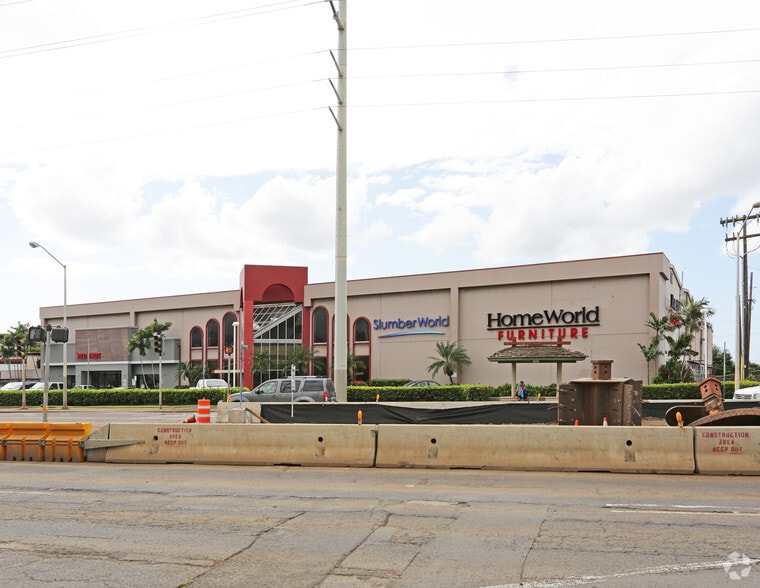 More Photos Of 98-107 Kamehameha Hwy, Aiea Warehouse For Lease