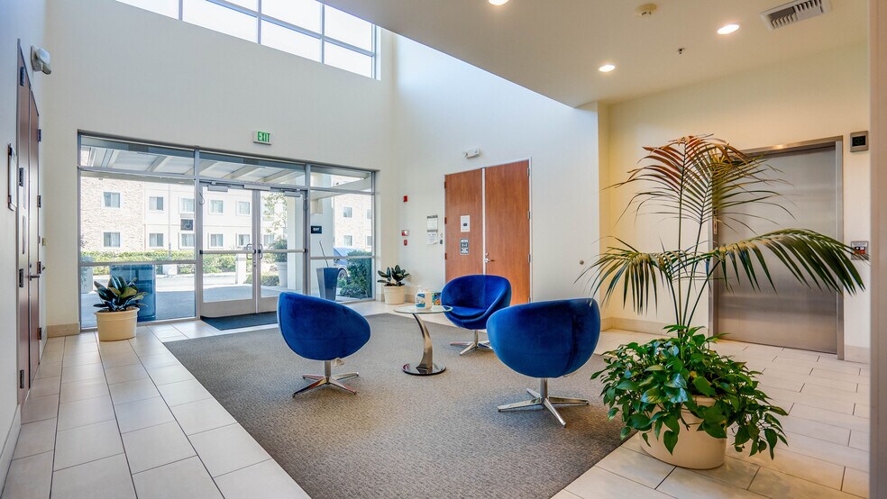 More Photos Of 6 Orchard Rd, Lake Forest Office For Sale