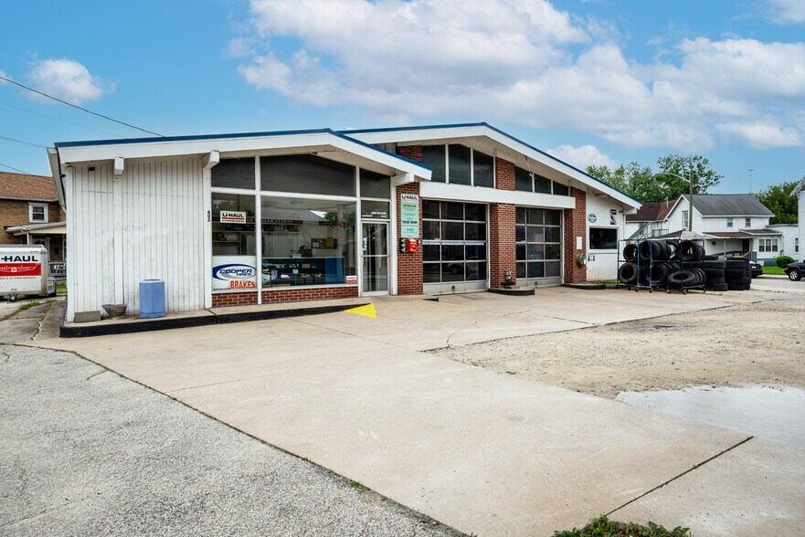 More Photos Of 602 S Jefferson St, Huntington Specialty For Sale