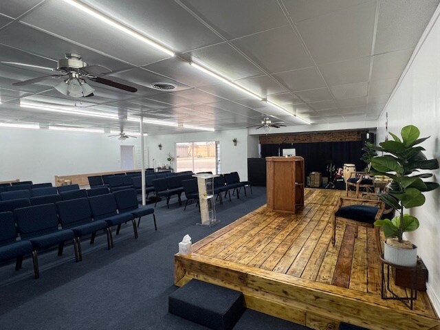 More Photos Of 802-806 N Gray St, Killeen Restaurant For Sale