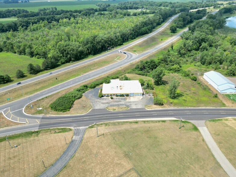 More Photos Of 11830 Shaver Rd, Schoolcraft Office For Sale