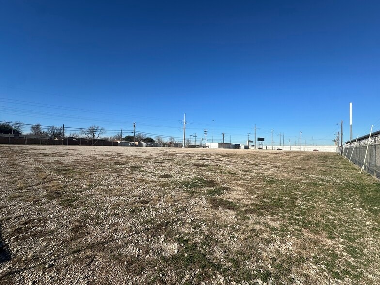 More Photos Of 2764 Interstate 30, Mesquite Land For Sale