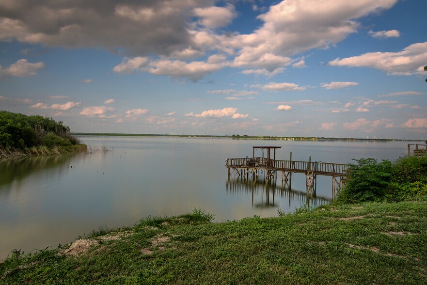 More Photos Of 101 Campbell Rd 3, Sandia Trailer Camper Park For Sale