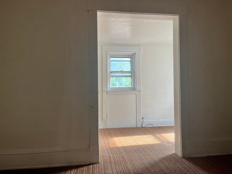 More Photos Of 6508 Lansing Ave, Cleveland Storefront Retail Residential For Sale