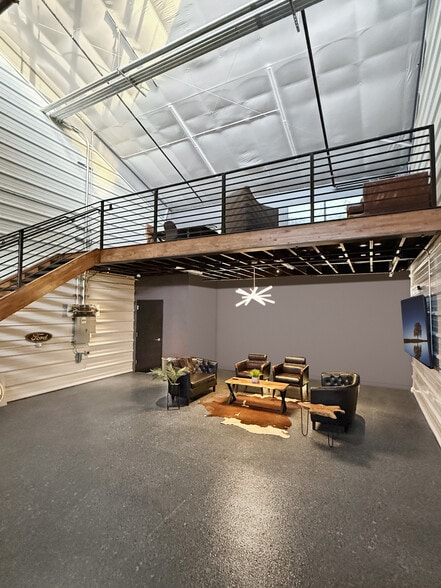 More Photos Of 7542 S Potomac St, Centennial Flex For Sale