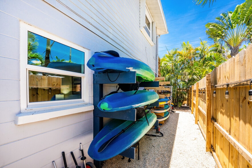 More Photos Of 1130 Gulf Blvd, Englewood Apartments For Sale