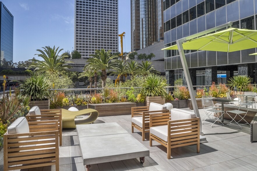 More Photos Of 444 S Flower St, Los Angeles Office For Lease