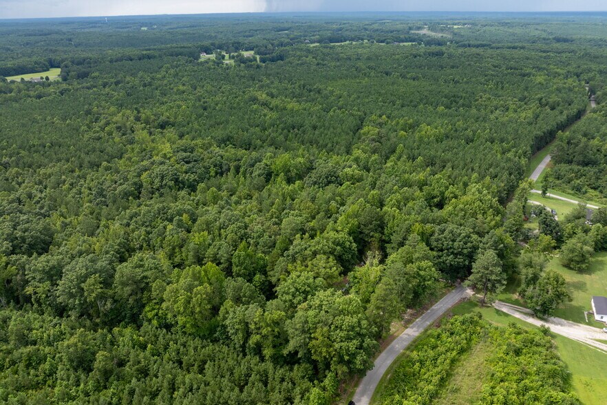 More Photos Of Dogwood Lane Ln @ K-V Road, Kenbridge Land For Sale