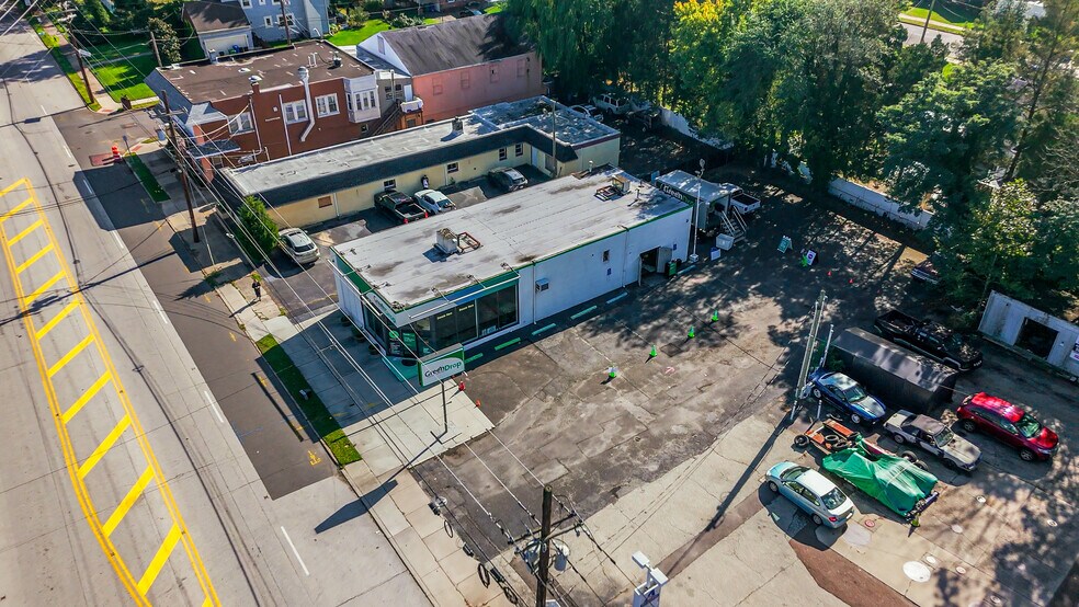 More Photos Of 1060 Maple Ave, Cherry Hill Storefront For Sale