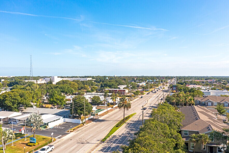 More Photos Of 13002 Seminole Blvd, Largo Unknown For Lease