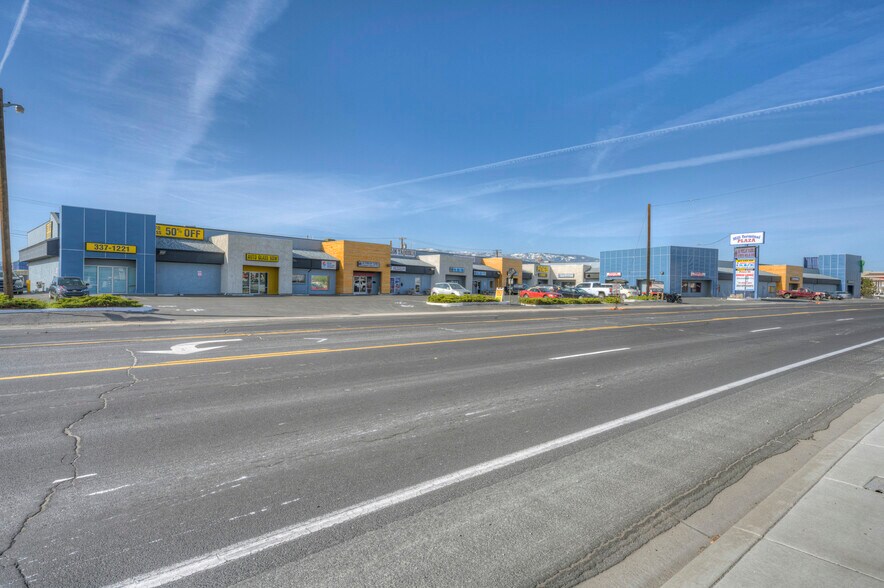More Photos Of 3000-3090 Mill St, Reno Unknown For Lease