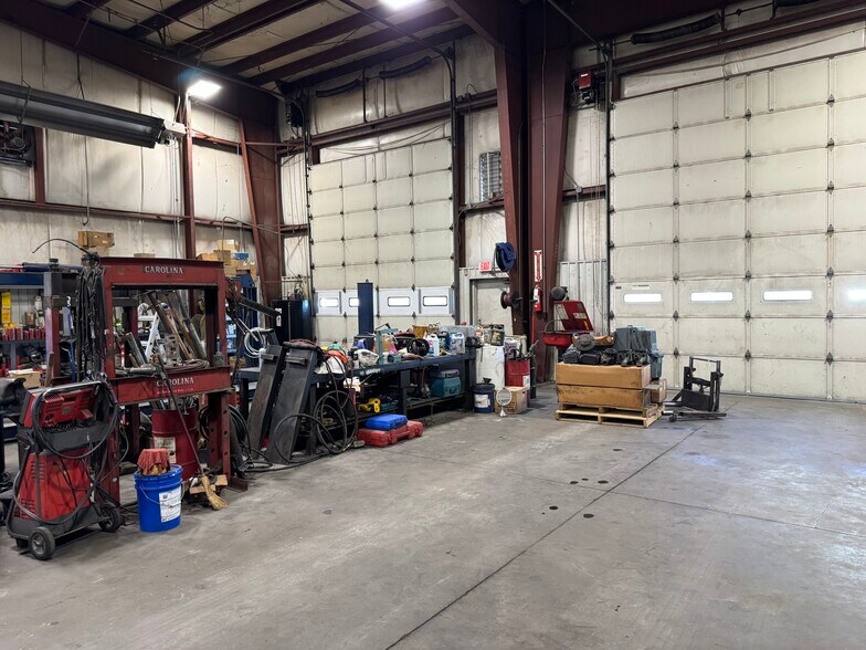 More Photos Of 89 Industrial Park, Roseboro Industrial For Sale