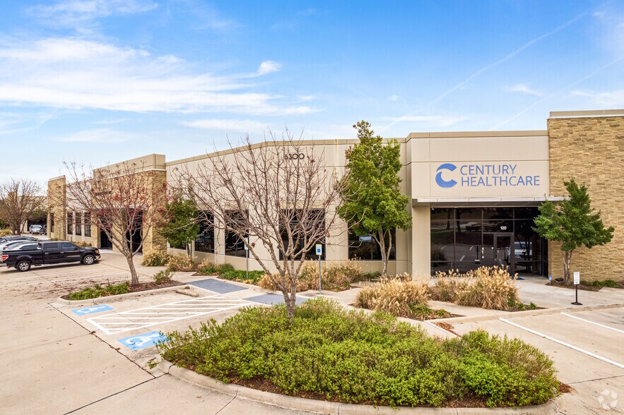 More Photos Of 6601 Cascades Ct, The Colony Unknown For Sale