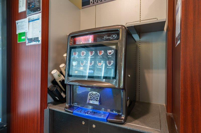 More Photos Of 5400 New Albany Rd, New Albany Office For Lease