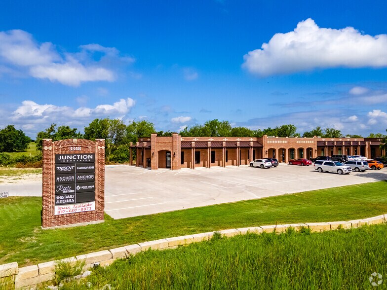 More Photos Of 3348 Peden Rd, Fort Worth Office Residential For Lease