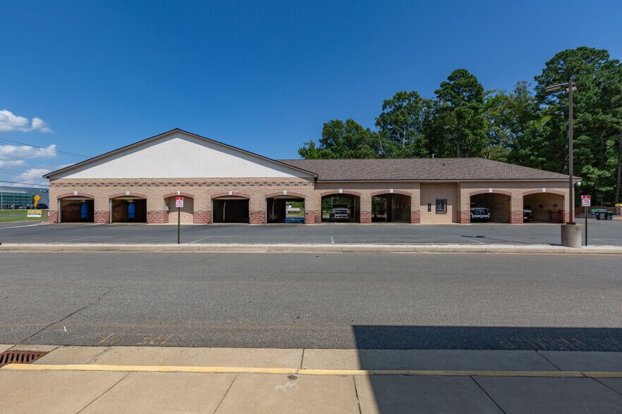 More Photos Of 4567 James Madison Pky, King George General Retail For Sale