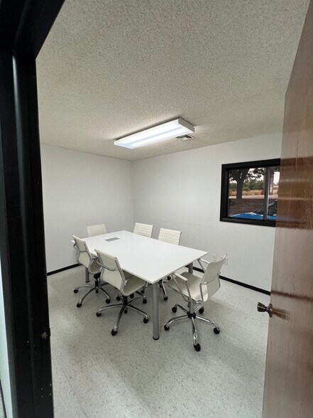 More Photos Of 778 Baseline Rd, Lafayette Warehouse For Lease