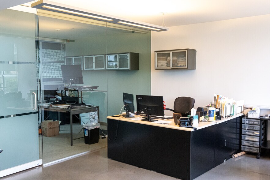 More Photos Of 1750 14th St, Santa Monica Loft Creative Space For Lease