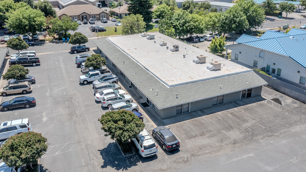 Primary Photo Of 1547 Starr Dr, Yuba City Office For Sale