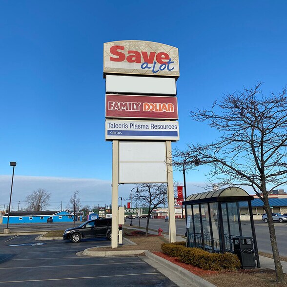 More Photos Of 657-729 24th St, Port Huron Unknown For Lease