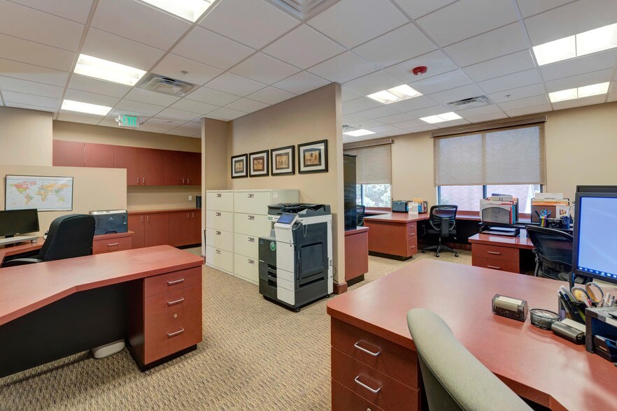 More Photos Of 103 4th St, Castle Rock Office For Sale