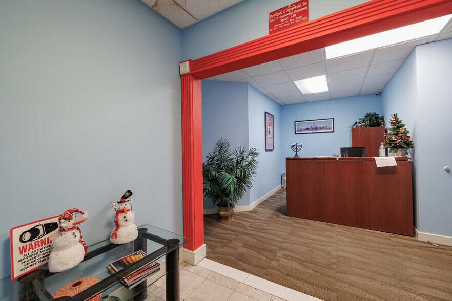 More Photos Of 214-25 42nd Ave, Bayside Medical For Sale