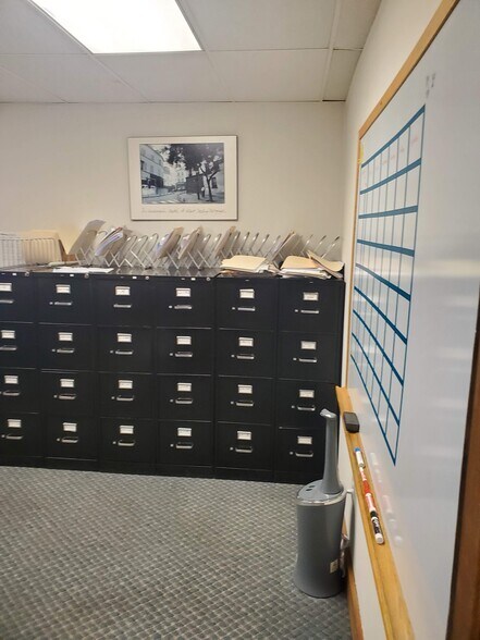 More Photos Of 27 S High St, West Chester Office Residential For Lease