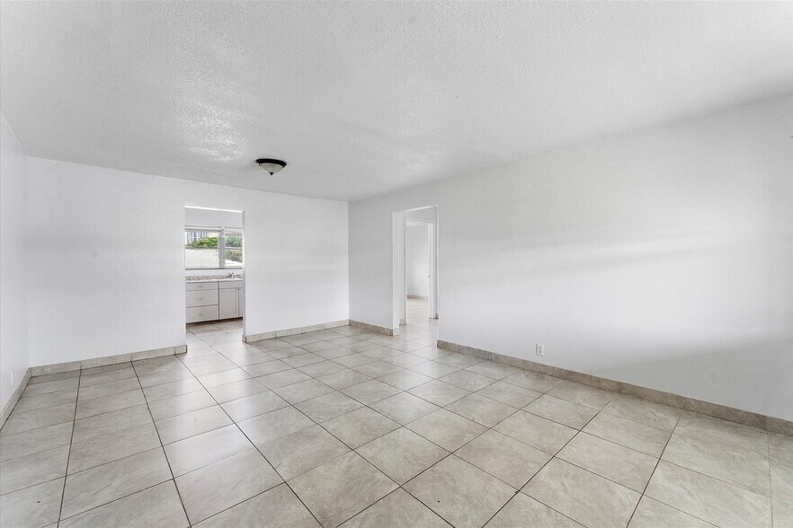 More Photos Of , West Palm Beach Multifamily For Sale