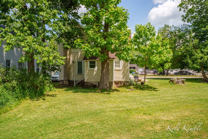 More Photos Of , Kalamazoo Multifamily For Sale