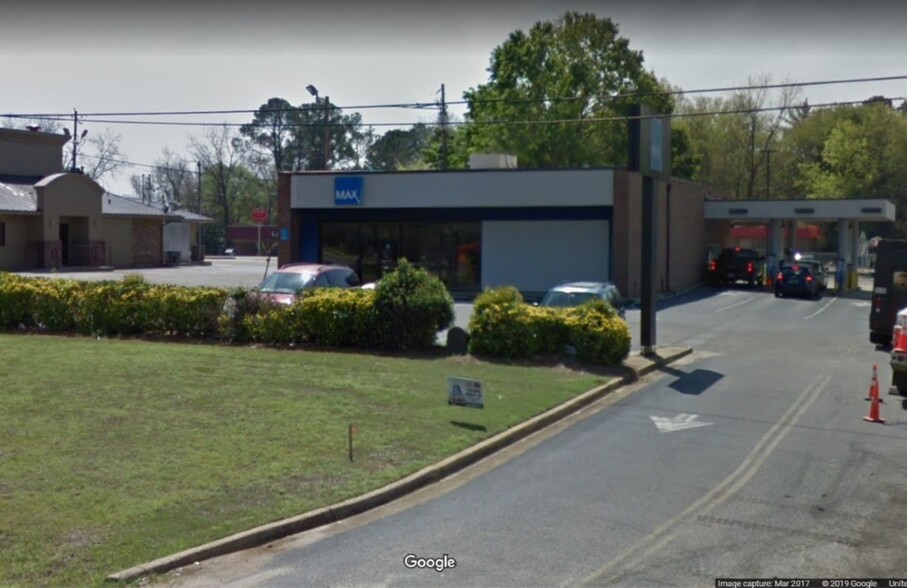 Primary Photo Of 752 E Main St, Prattville Bank For Sale