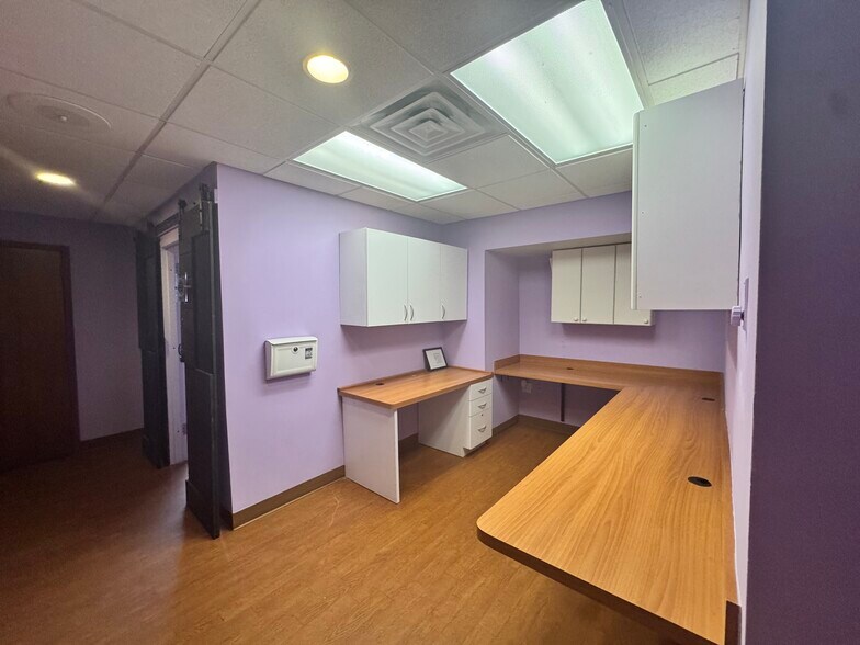 More Photos Of 1503 Oak St, Jacksonville Medical For Sale