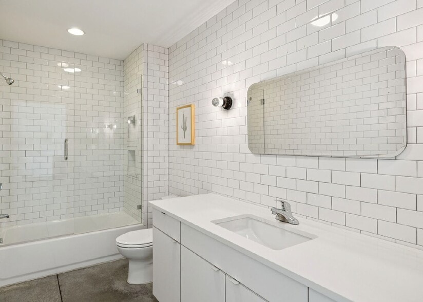 More Photos Of 2517 White Ave, Nashville Office Residential For Sale