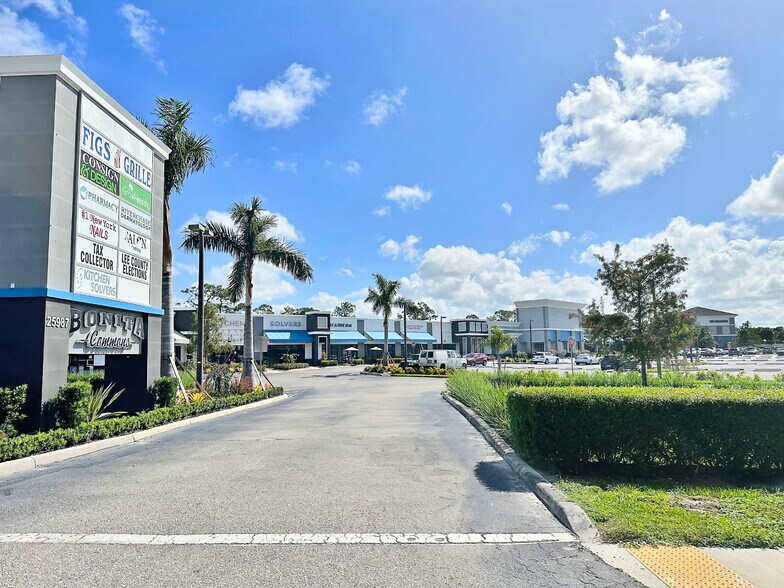 More Photos Of 25987 S Tamiami Trl, Bonita Springs Unknown For Lease