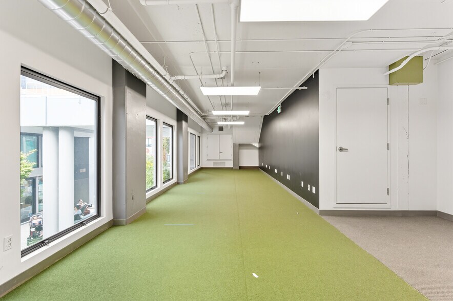 More Photos Of 1717 17th St, San Francisco Apartments For Lease