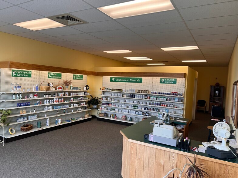 More Photos Of 603 Milner Dr, Greensboro General Retail For Lease