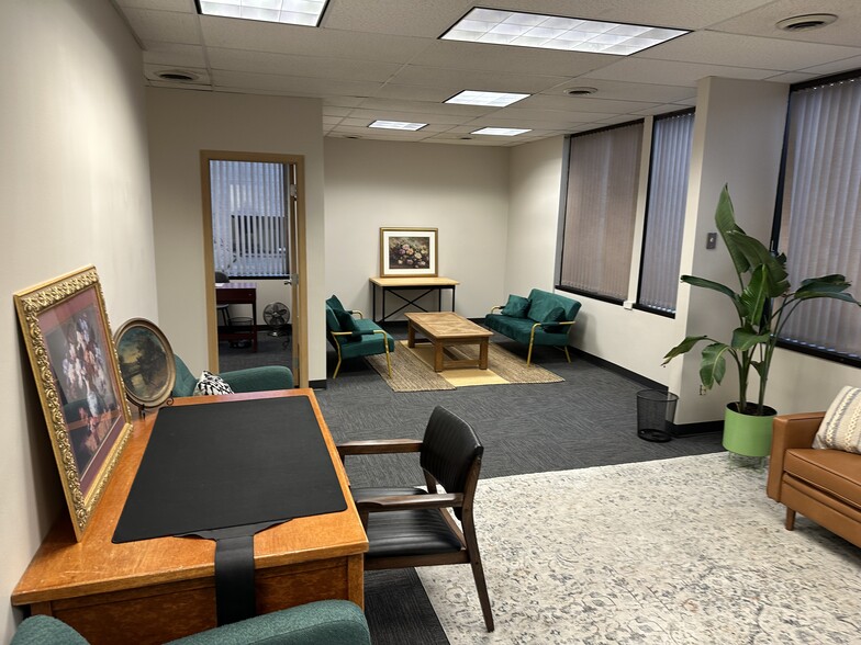 More Photos Of 12 E Rowan Ave, Spokane Medical For Lease