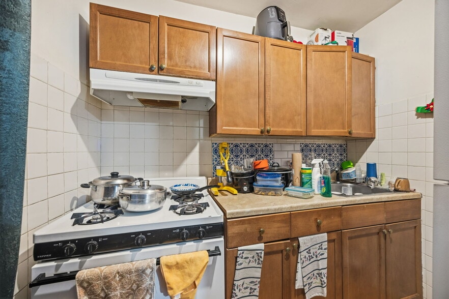 More Photos Of 41 Storms Ave, Jersey City Land For Sale