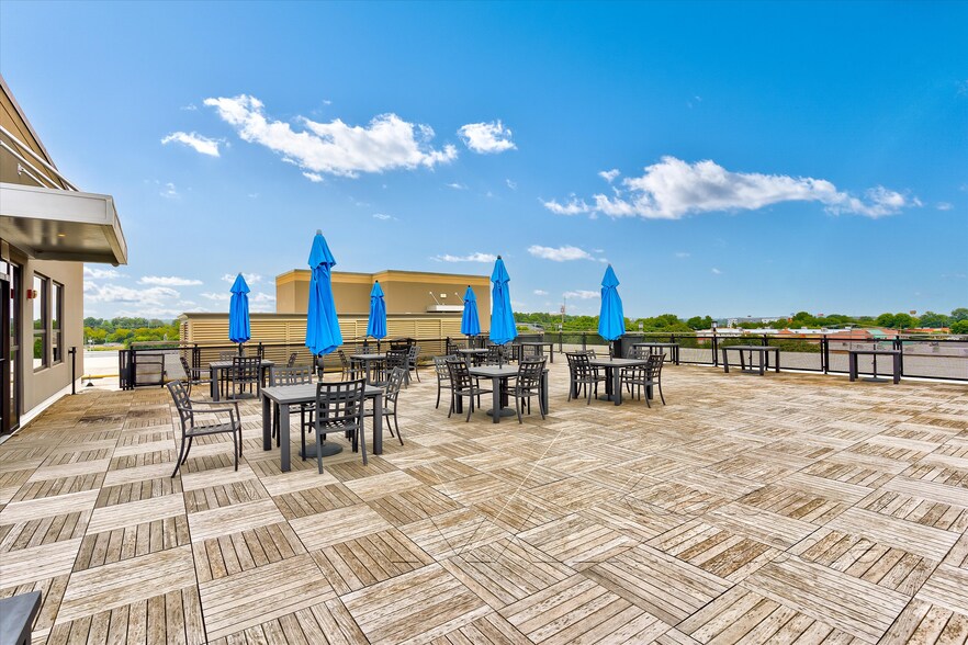 More Photos Of 9600 Parkside, Knoxville Distribution For Lease