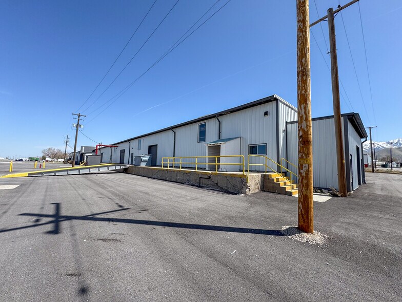 Primary Photo Of 225 S Lodestone Way, Tooele Warehouse For Lease