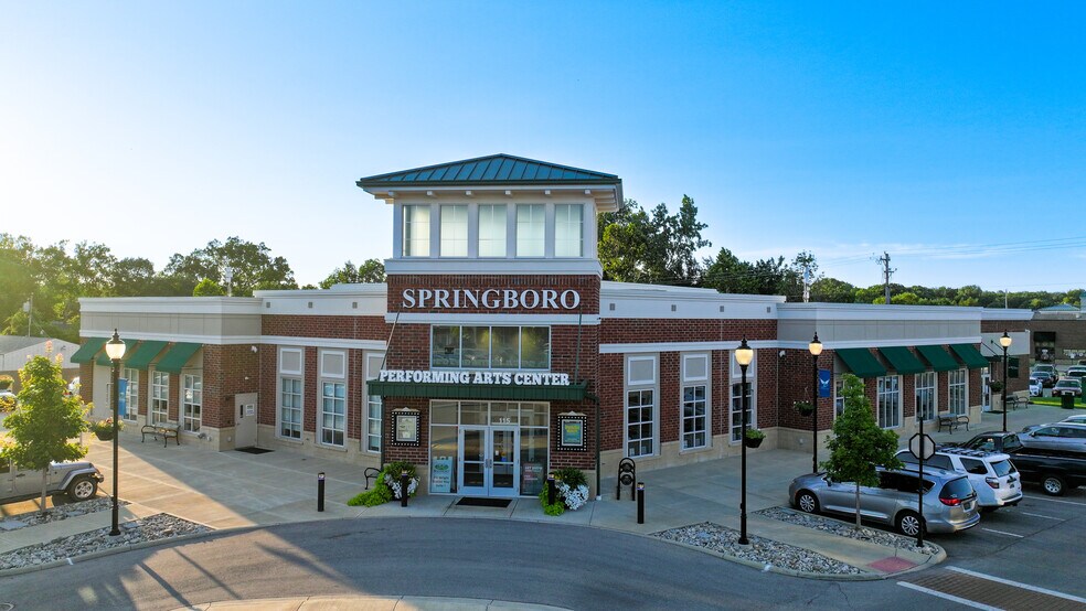 More Photos Of Central Ave, Springboro Unknown For Lease