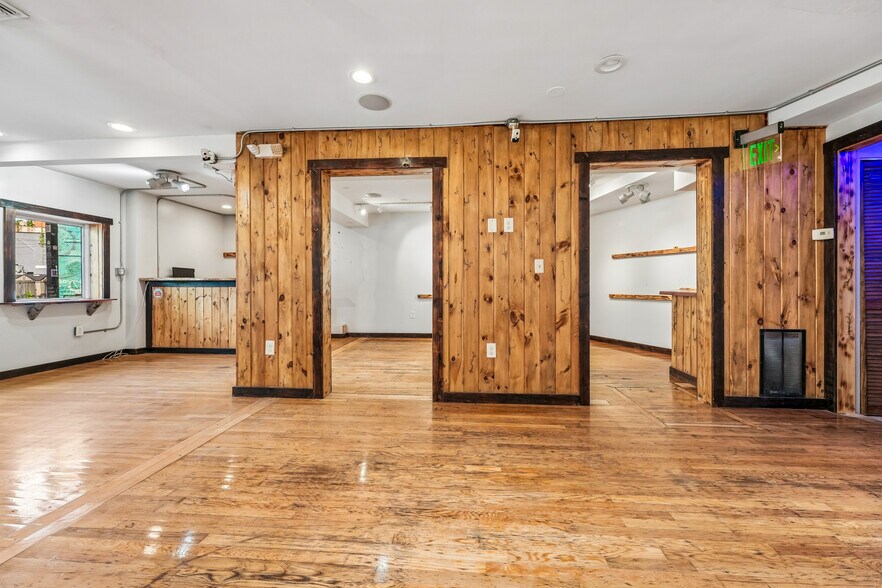 More Photos Of 271 Newark Ave, Jersey City Storefront Retail Residential For Sale