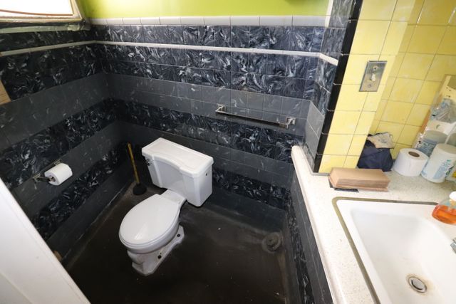 More Photos Of 9926 Conner St, Detroit Light Manufacturing For Sale