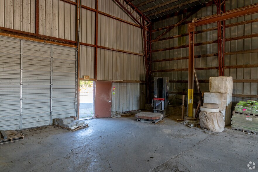 More Photos Of 735 Wangum Rd, Victor Unknown For Lease