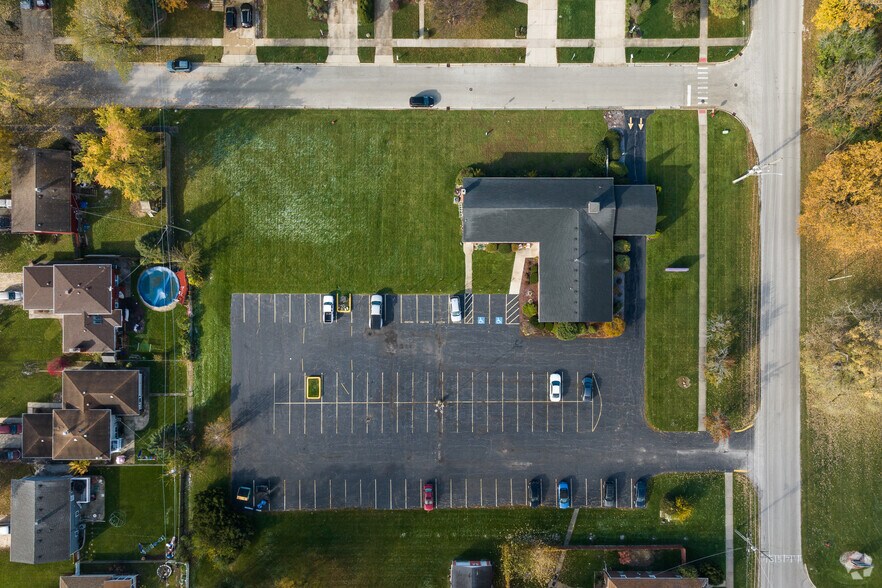 More Photos Of 5333 151st St, Oak Forest Religious Facility For Lease