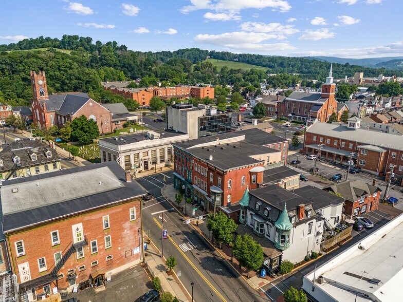 More Photos Of 11 E Philadelphia Ave, Boyertown Hospitality For Sale