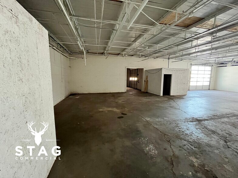 More Photos Of 201 Eagle Dr, Denton Storefront Retail Office For Lease