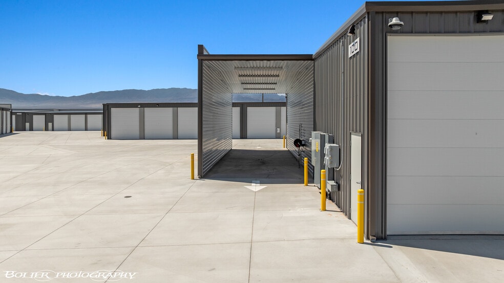 More Photos Of 1300 Pioneer Blvd, Mesquite Self Storage For Sale